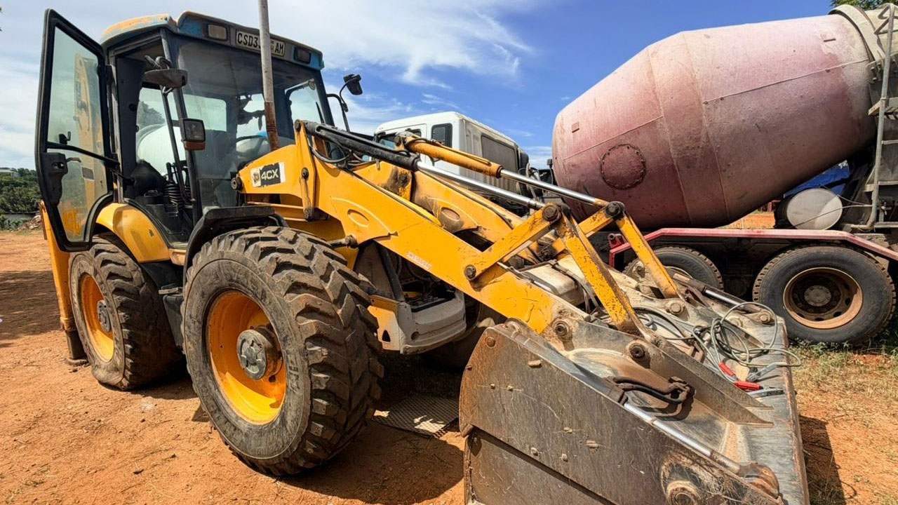 Major truck, plant, property auction for Matsapha